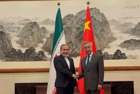 پکن: بر گسترش همکاری با تهران برای حفاظت حقوق و منافع ایران تاکید می&zwnj;کنیم