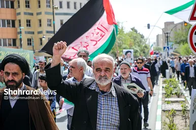 راهپیمایی ضدصهیونیستی نمازگزاران مشهدی و حمایت از عملیات وعده صادق سپاه