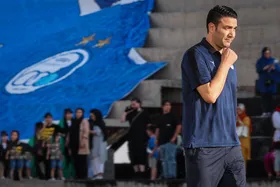 دربی تهدید بزرگ رکورد ۱۰ برد متوالی نکونام