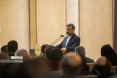 عکس‌هایی از افطاری رئیس جمهور با بازیگران