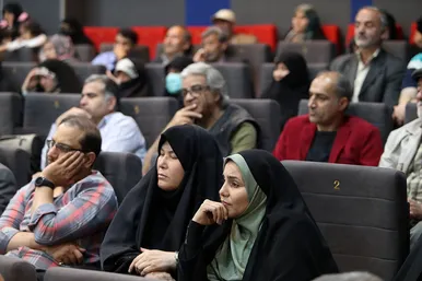 نخستین جشنواره بین المللی فیلم و فیلمنامه ایثار