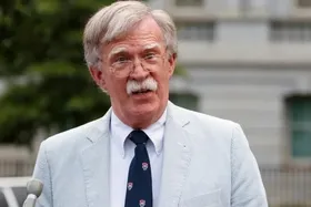 جان بولتون: ترامپ با پوتین و روس&zwnj;ها همدلی می&zwnj;کند