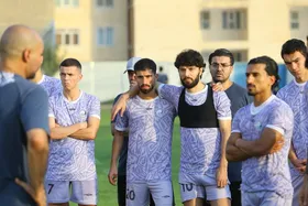بختیاری&zwnj;زاده به بازیکنان استقلال ۵ روز استراحت داد