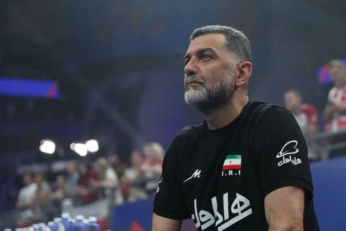 بهروز عطایی سرمربی تیم ملی والیبال ماند