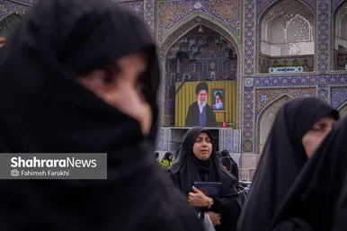 گزارش تصویری | موج عشق و اشک در عزای شهادت رهبر معظم انقلاب اسلامی، در حرم امام‌رضا (ع)