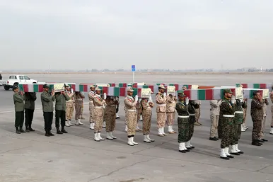 ورود پیکر مطهر ۱۲ شهید گمنام به مشهد