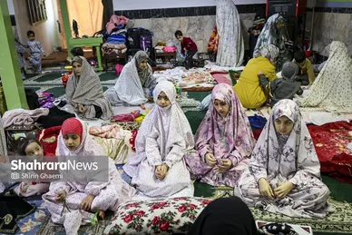 گزارش تصویری | اعتکاف مادر و فرزندی در مشهد