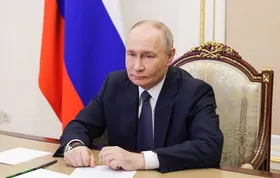 پوتین از پیروزی&zwnj;های جدید ارتش روسیه در شرق اوکراین تمجید کرد