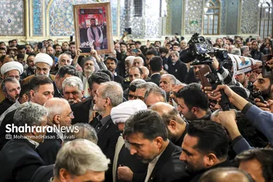 گزارش تصویری | مراسم چهلم شهدای حوادث دی ماه در حرم مطهر رضوی با حضور رئیس جمهور