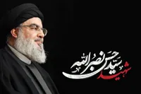تصویری تاریخی از حضور شهید سیدحسن نصرالله در حرم امام‌رضا(ع) + عکس