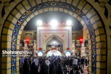 گزارش تصویری | «حسینیه حرم»، عزاداری سنتی اقوام استان‌های مختلف در حرم مطهر رضوی