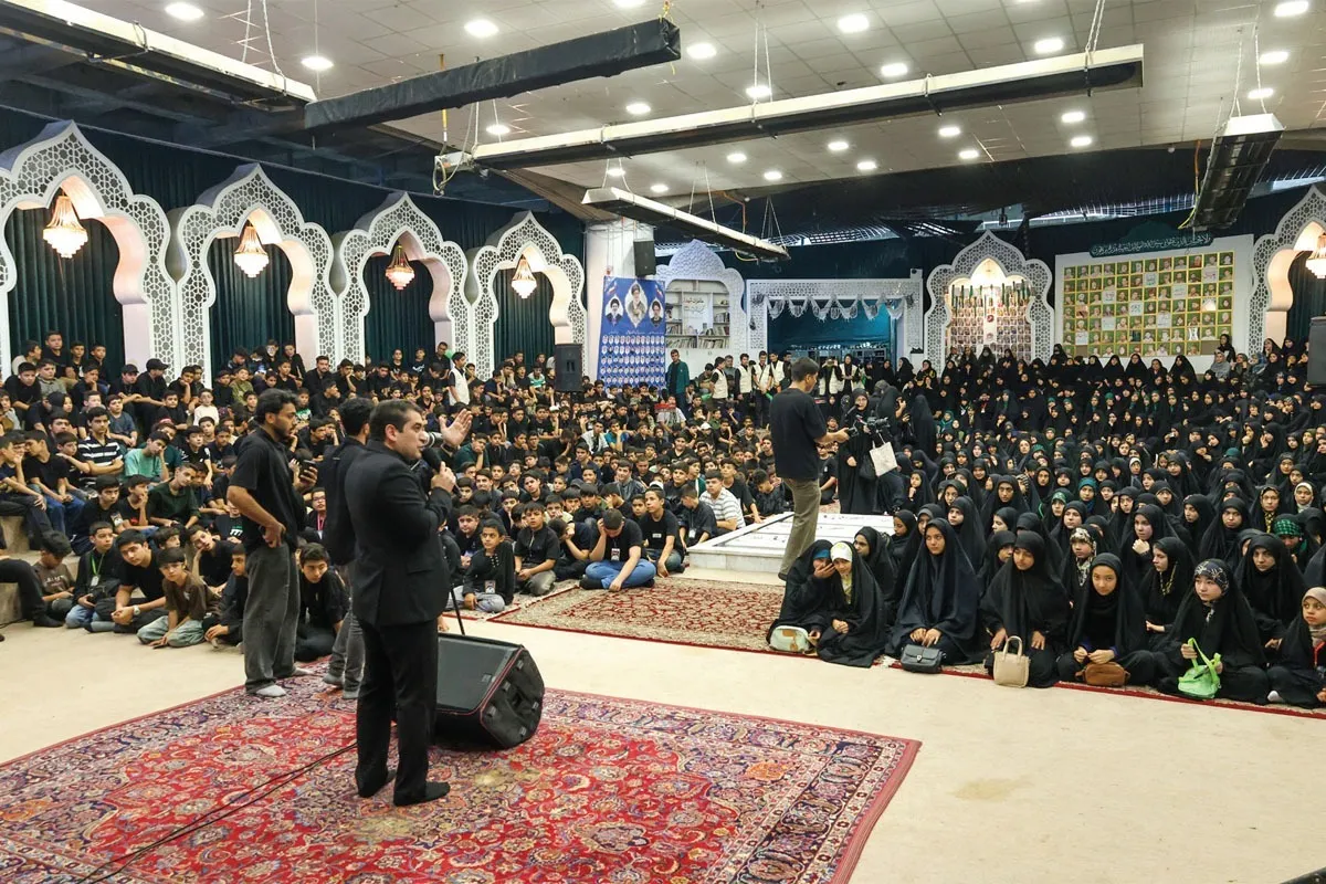 «قرار نوجوانی»؛ ۳ هزار نوجوان مشهدی خادم زائران امام رضا (ع) شدند