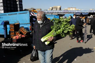 بازار مشهد در آستانه شب یلدا