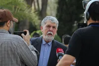 وزیر فرهنگ و ارشاد: مشکلات تامین کاغذ نشریات به‌زودی رفع می‌شود