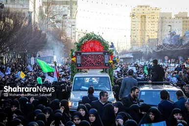 تشییع پیکر بانوی شهیده فاطمه دهقان از شهدای حادثه تروریستی کرمان