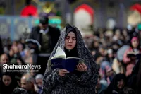 ویدئو| گوشه ای از اجتماع زائران و مجاوران حرم رضوی در شب شهادت امیرالمومنین(ع)