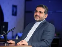 وزیر ارشاد: وظیفه دولت تسهیل امکانات برای حرکت مردمی اربعین است