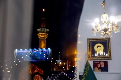 چراغانی حرم مطهر امام رضا (ع) به مناسبت مبعث پیامبر (ص)