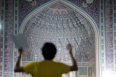مراسم احیاء شب 23 ماه رمضان در حرم مطهر رضوی