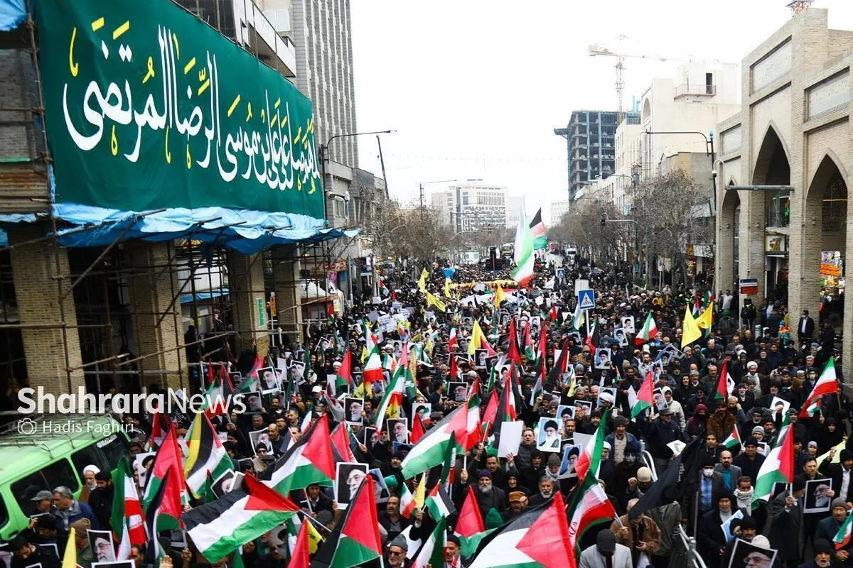طنین شعار «مرگ بر اسرائیل» از باب‌الجواد(ع) تا چهارراه شهدا | اعلام همبستگی مردم مشهد با ملت مظلوم فلسطین