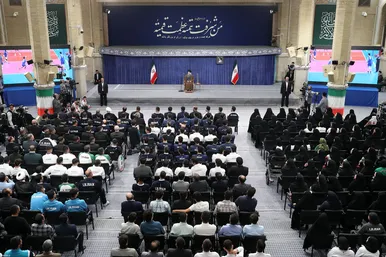 عکس‌هایی از دیدار مدال‌آوران ورزشی و علمی با رهبر انقلاب (۲۸ مهرماه ۱۴۰۴)