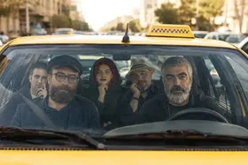 سروش صحت و رضا عطاران با &laquo;تاکسی&raquo; در راه تلویزیون