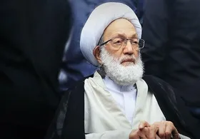 شیخ عیسی قاسم: امتی گسترده در سراسر گیتی پشتیبان آیت&zwnj;الله خامنه&zwnj;ای است