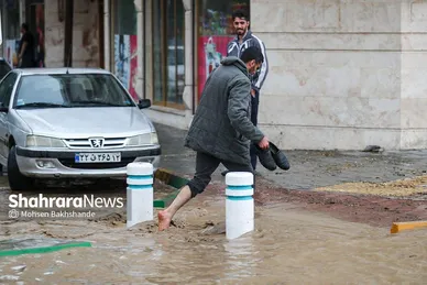 تصاویری از آب‌گرفتگی در سطح شهر مشهد بر اثر بارش شدید باران (۲۶ اردیبهشت ۱۴۰۳)