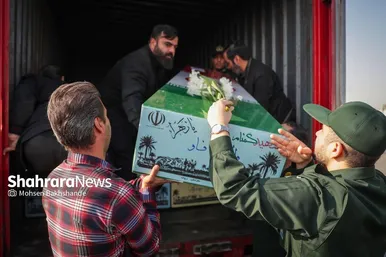 گزارش تصویری | مراسم استقبال از پیکر ۱۳ شهید گمنام دفاع مقدس در مشهد
