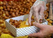 روند قیمت زولبیا و بامیه در ماه رمضان سال‌های اخیر + اینفوگرافی