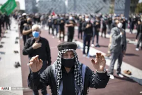 عزاداری و نماز ظهر عاشورا میدان امام حسین(ع) تهران
