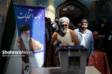 عکس‌هایی از انتخابات ریاست جمهوری در مشهد- ۳ (۸ تیرماه ۱۴۰۳)