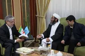 ملاقات وزیر علوم با پدر امیرمحمد خالقی پس از بخشش قاتل