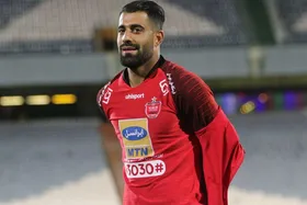 احتمال ترکیب جدید در خط دفاعی پرسپولیس