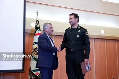 مراسم تودیع ومعارفه فرمانده انتظامی مشهد مقدس