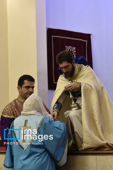 گزارش تصویری | مراسم آغاز سال نو میلادی در کلیسای سرگیس تهران