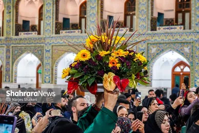 گزارش تصویری | حال و هوای حرم مطهر رضوی در شب نیمه شعبان