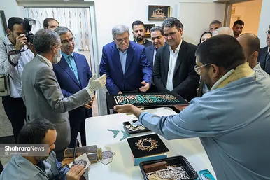 گزارش تصویری | آیین اهدای ۳۰۰ دستگاه ویلچر و بسته تحصیلی به معلولان و دانش‌آموزان تحت پوشش بهزیستی خراسان رضوی