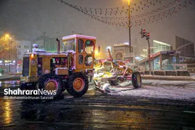 آماده&zwnj;باش نیرو&zwnj;ها و تجهیزات خدمات شهری مشهد در پی بارش برف (۹ بهمن ۱۴۰۳)