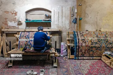 رفوگری و پرداخت قالی هنری فراموش شده
