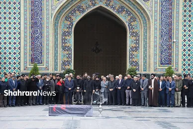 گزارش تصویری | مراسم تشییع پیکر همسر و فرزند معاون رئیس‌جمهور در مشهد