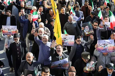  راهپیمایی مردم مشهد در محکومیت حمله تروریستی کرمان