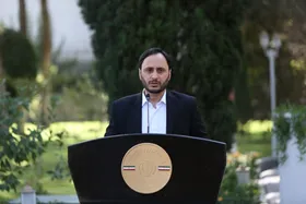 سخنگوی دولت: تعطیلات پایان هفته شهرستان&zwnj;ها ۲ روزه می&zwnj;شود| ارائه همزمان لوایح برنامه هفتم و بودجه به مجلس+ فیلم