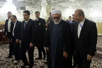 سفر نخست وزیر عراق به مشهد مقدس