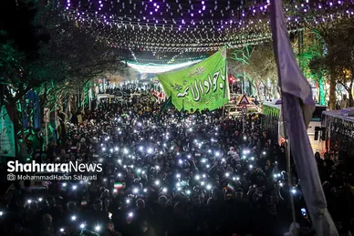 گلباران حرم مطهر رضوی در شب میلاد جوادالائمه (ع)