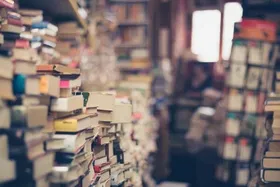 ماجرای ورود ۲۴ تن کتاب خارجی به کشور