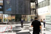 بازار سهام به محض افشای حداقلی اطلاعات شرکت‌ها، بازگشایی می‌شود