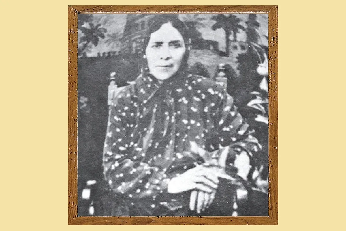 درباره یک شاهزاده قاجاری که مؤسس نخستین دبستان دخترانه مشهد است​ | چراغی که «فروغ» روشن کرد