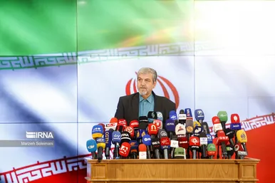 عکس‌هایی از روز اول ثبت نام انتخابات ریاست جمهوری ۱۴۰۳ (۱۰ خرداد ۱۴۰۳)
