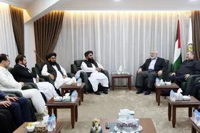 ذبیح&zwnj;الله مجاهد با اسماعیل هنیه دیدار کرد
